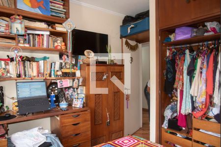 Apartamento à venda com 143m², 4 quartos e 2 vagasQuarto 2