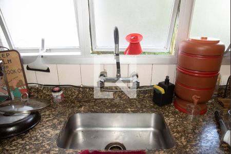 Apartamento à venda com 143m², 4 quartos e 2 vagasCozinha