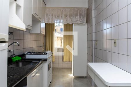 Cozinha de apartamento para alugar com 2 quartos, 54m² em Vila Rosalia, Guarulhos