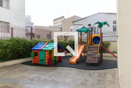 Apartamento à venda com 45m², 2 quartos e 1 vaga Apartamento à venda com 45m², 2 quartos e 1 vagaÁrea Comum - Playground