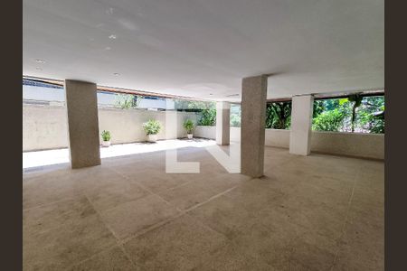 Apartamento à venda com 118m², 3 quartos e 2 vagasÁrea comum - Playground