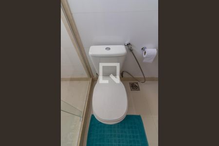 Casa de condomínio para alugar com 330m², 4 quartos e 3 vagasSuíte 2 - Banheiro