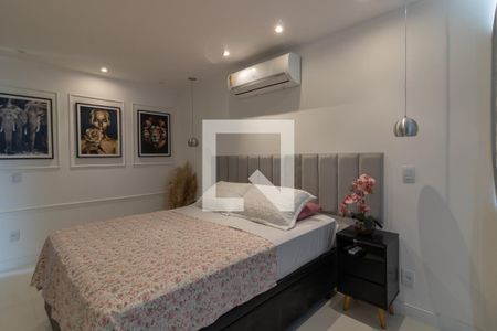 Casa de condomínio para alugar com 330m², 4 quartos e 3 vagasSuíte 1