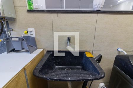 Casa de condomínio para alugar com 330m², 4 quartos e 3 vagasÁrea de Serviço