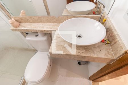 Casa de condomínio para alugar com 330m², 4 quartos e 3 vagasSuíte 4 - Banheiro