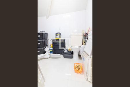 Casa de condomínio para alugar com 330m², 4 quartos e 3 vagasSótão - Banheiro