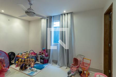 Casa de condomínio para alugar com 330m², 4 quartos e 3 vagasSuíte 4