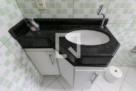 Casa à venda com 190m², 3 quartos e 2 vagasDetalhe banheiro