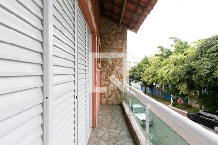 Casa à venda com 190m², 3 quartos e 2 vagasVaranda da Suíte 2 