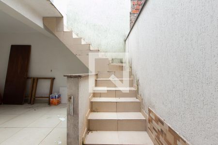 Casa à venda com 190m², 3 quartos e 2 vagasEscada 