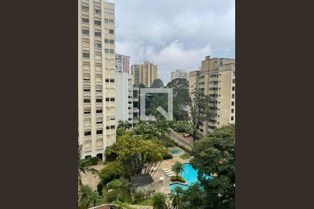 Apartamento à venda com 160m², 3 quartos e 2 vagas