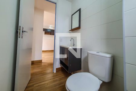Apartamento à venda com 45m², 2 quartos e sem vaga Apartamento à venda com 45m², 2 quartos e sem vagaBanheiro