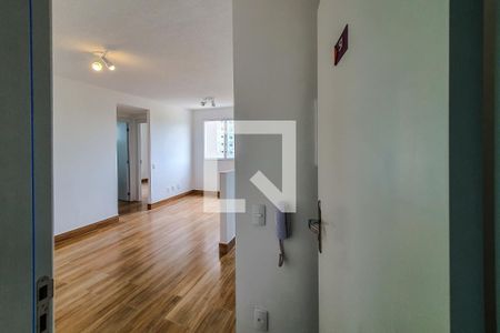 Entrada de apartamento à venda com 2 quartos, 45m² em Cambuci, São Paulo