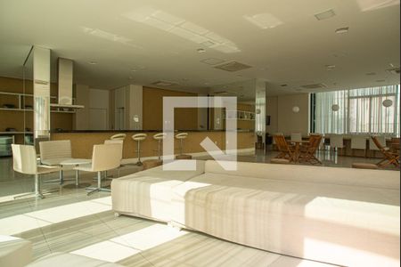 Apartamento à venda com 101m², 1 quarto e 2 vagas Apartamento à venda com 101m², 1 quarto e 2 vagasÁrea comum - Salão de festas