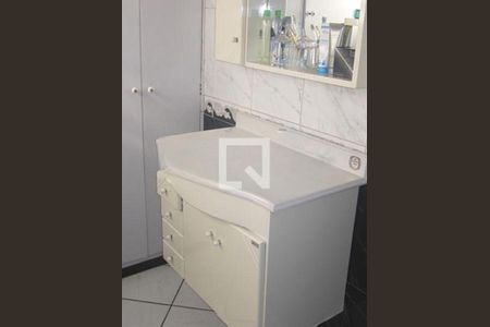 Casa à venda com 4 quartos, 300m² em Ipiranga, São Paulo