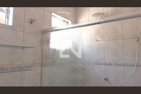 Casa à venda com 121m², 3 quartos e 2 vagas