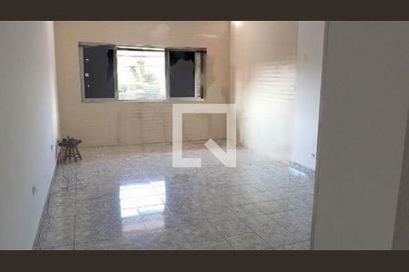 Casa à venda com 121m², 3 quartos e 2 vagas