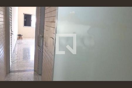 Casa à venda com 121m², 3 quartos e 2 vagas