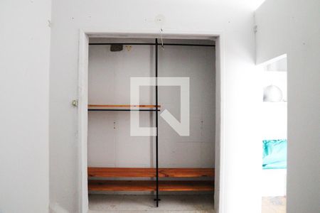 Quarto de kitnet/studio à venda com 1 quarto, 42m² em Santa Ifigênia, São Paulo
