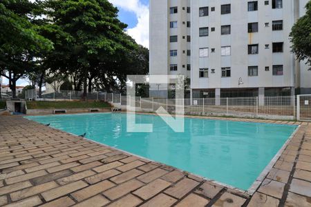 Apartamento para alugar com 66m², 2 quartos e 1 vagaÁrea comum - Piscina