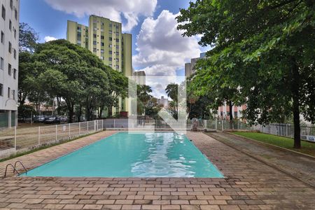 Apartamento para alugar com 66m², 2 quartos e 1 vagaÁrea comum - Piscina