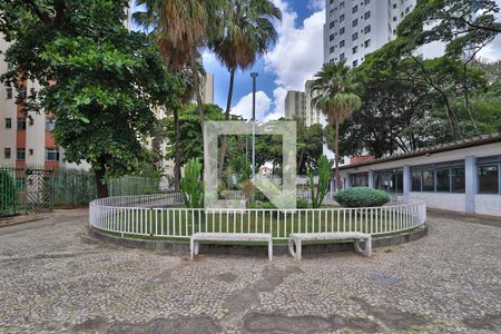 Apartamento para alugar com 66m², 2 quartos e 1 vagaÁrea comum