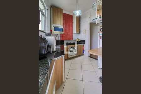 Apartamento para alugar com 66m², 2 quartos e 1 vagaCozinha e Área de Serviço