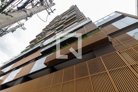 Studio para alugar com 44m², 1 quarto e 1 vaga Studio para alugar com 44m², 1 quarto e 1 vagaFachada