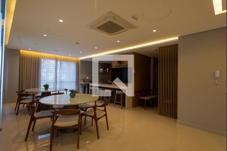 Apartamento para alugar com 27m², 1 quarto e sem vaga Apartamento para alugar com 27m², 1 quarto e sem vagaÁrea comum - Salão de festas