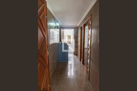 Casa para alugar com 250m², 3 quartos e sem vaga Casa para alugar com 250m², 3 quartos e sem vagaHall de entrada