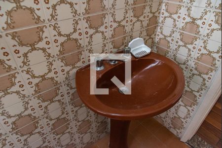 Casa para alugar com 250m², 3 quartos e sem vaga Casa para alugar com 250m², 3 quartos e sem vagaBanheiro da suíte