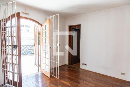 Casa para alugar com 250m², 3 quartos e sem vaga Casa para alugar com 250m², 3 quartos e sem vagaSuíte
