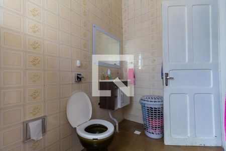 Casa à venda com 200m², 5 quartos e 1 vagaBanheiro casa 2