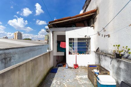 Casa à venda com 200m², 5 quartos e 1 vagaQuintal casa 2