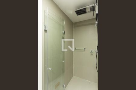 Studio à venda com 29m², 1 quarto e 1 vaga Studio à venda com 29m², 1 quarto e 1 vagaBanheiro