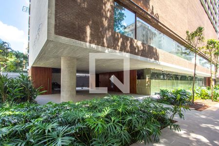 Studio à venda com 29m², 1 quarto e 1 vaga Studio à venda com 29m², 1 quarto e 1 vagaFachada