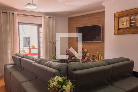Sala de casa para alugar com 4 quartos, 202m² em Canhema, Diadema