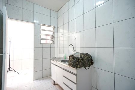 Cozinha de casa para alugar com 1 quarto, 40m² em Vila Santo Estevão, São Paulo