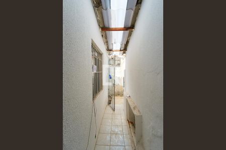 Casa de condomínio para alugar com 40m², 1 quarto e sem vaga Casa de condomínio para alugar com 40m², 1 quarto e sem vagaCorredor de entrada