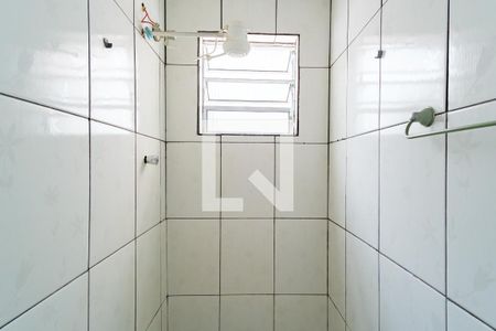 Banheiro de casa de condomínio para alugar com 1 quarto, 40m² em Vila Santo Estevão, São Paulo