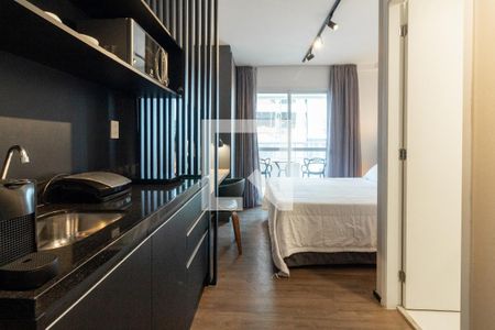 Cozinha de kitnet/studio à venda com 1 quarto, 24m² em Jardim Paulistano, São Paulo