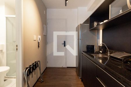 Cozinha de kitnet/studio à venda com 1 quarto, 24m² em Jardim Paulistano, São Paulo