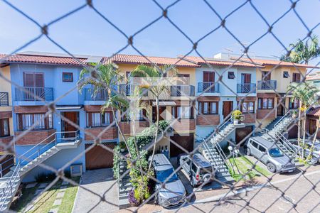 Casa de condomínio à venda com 166m², 3 quartos e 5 vagasVista Varanda quarto 1