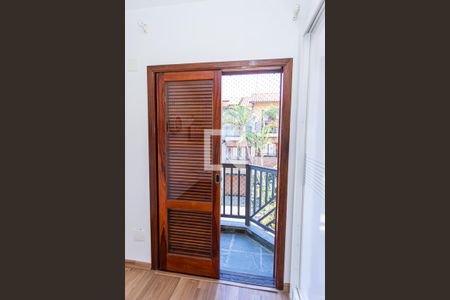 Casa de condomínio à venda com 166m², 3 quartos e 5 vagasVaranda quarto 1