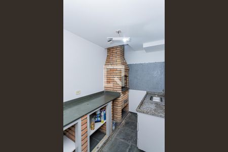 Casa de condomínio à venda com 166m², 3 quartos e 5 vagasChurrasqueira