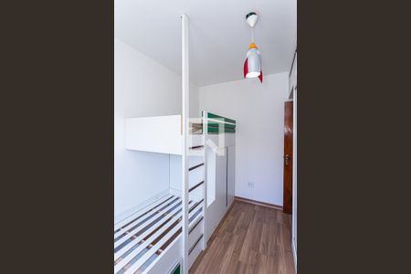 Casa de condomínio à venda com 166m², 3 quartos e 5 vagasQuarto 2