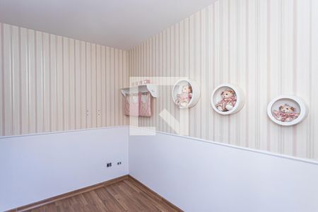 Casa de condomínio à venda com 166m², 3 quartos e 5 vagasQuarto 1