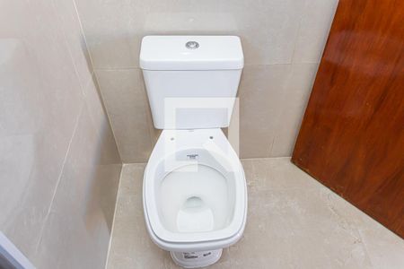 Casa de condomínio à venda com 166m², 3 quartos e 5 vagasBanheiro suite