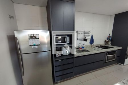 Apartamento para alugar com 110m², 2 quartos e 2 vagas Apartamento para alugar com 110m², 2 quartos e 2 vagasCozinha