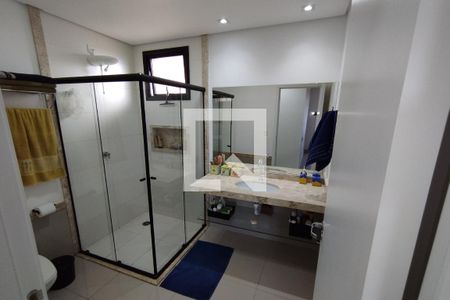Apartamento para alugar com 110m², 2 quartos e 2 vagas Apartamento para alugar com 110m², 2 quartos e 2 vagasBanheiro da Primeira Suíte